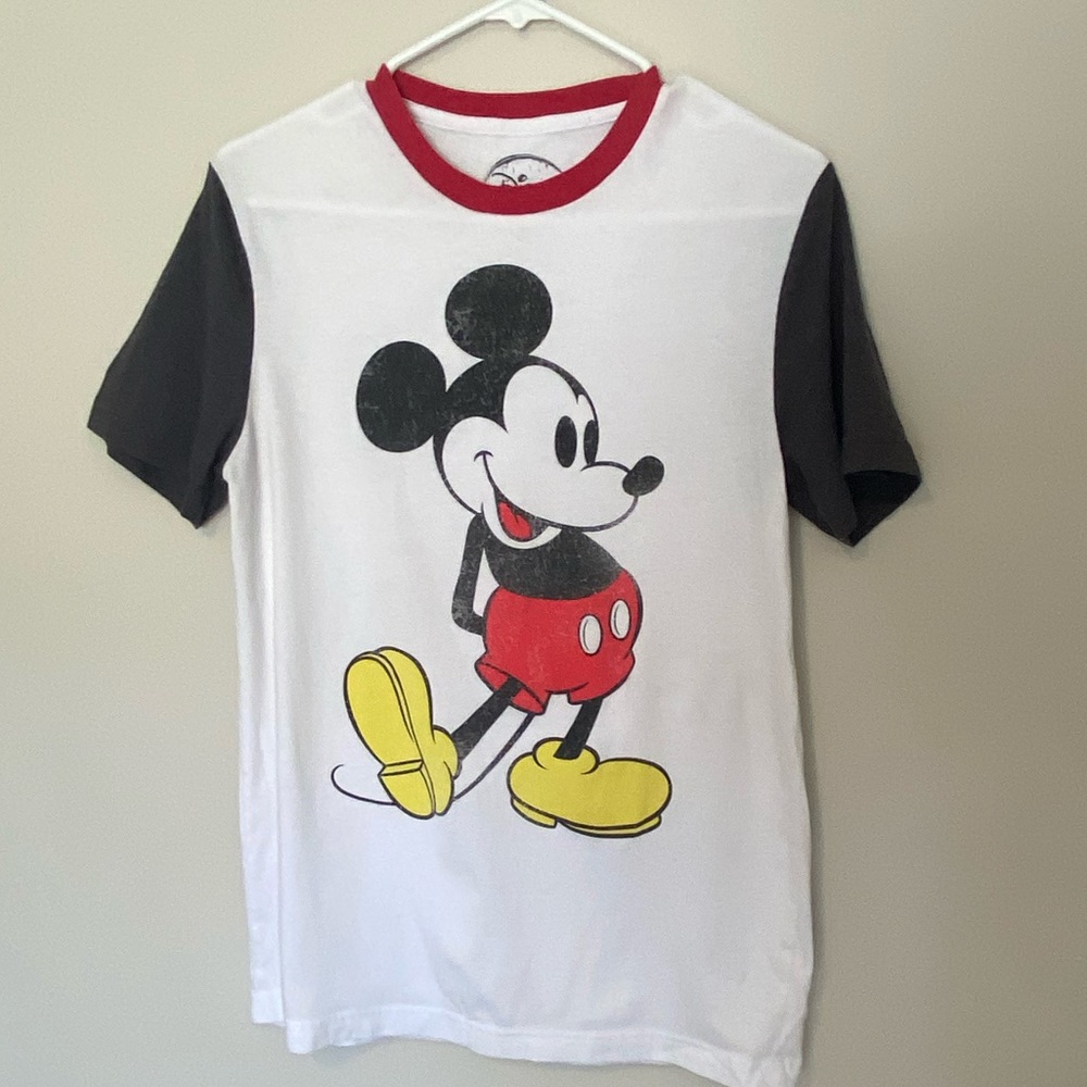 Disney Size Small Unisex fit Mickey T-shirt